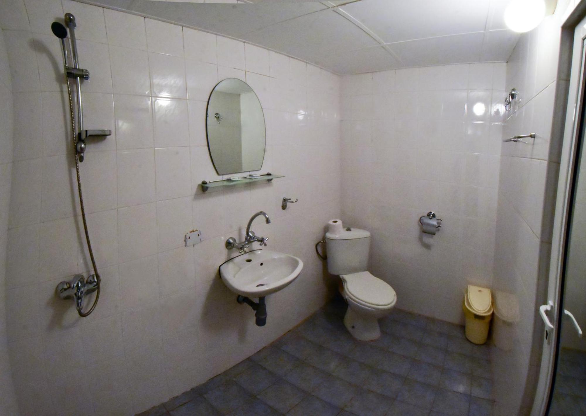 Hotel Rade 1 Vratsa Buitenkant foto
