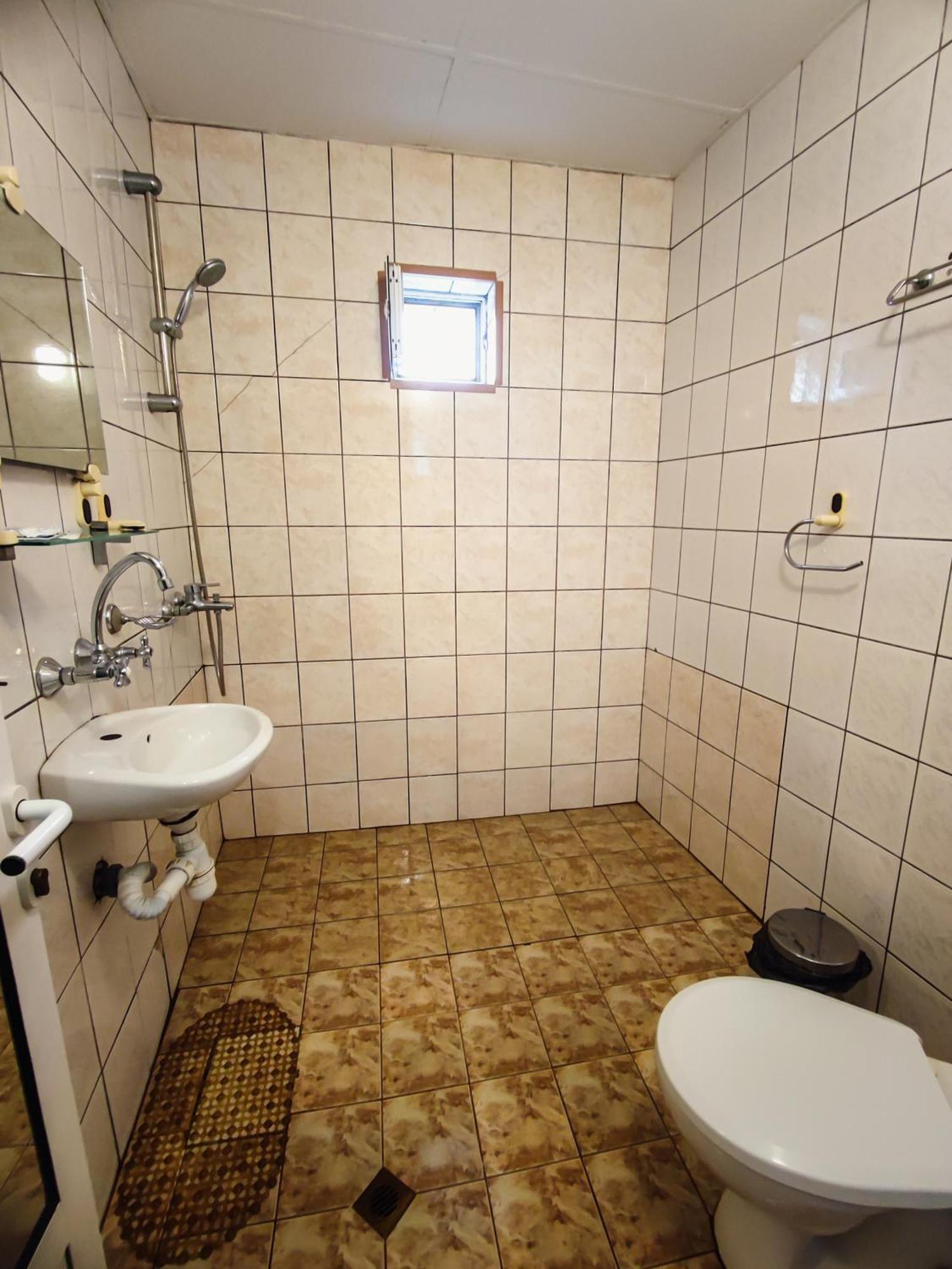 Hotel Rade 1 Vratsa Buitenkant foto